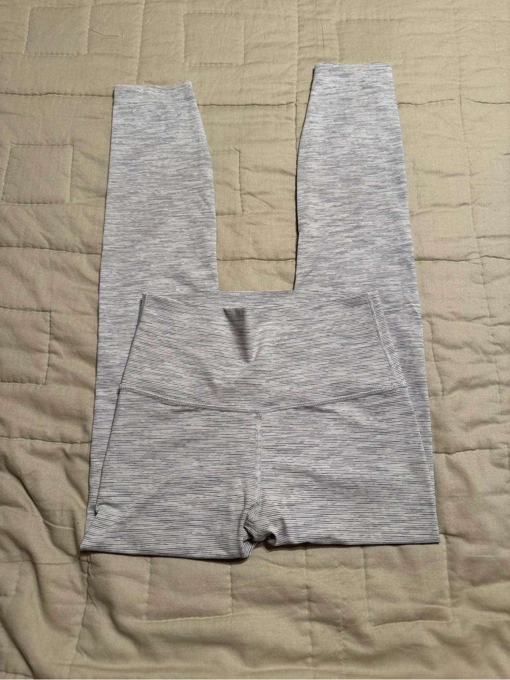 lululemon athletica Heather Gray Striped High-Rise Leggings 25” size 2